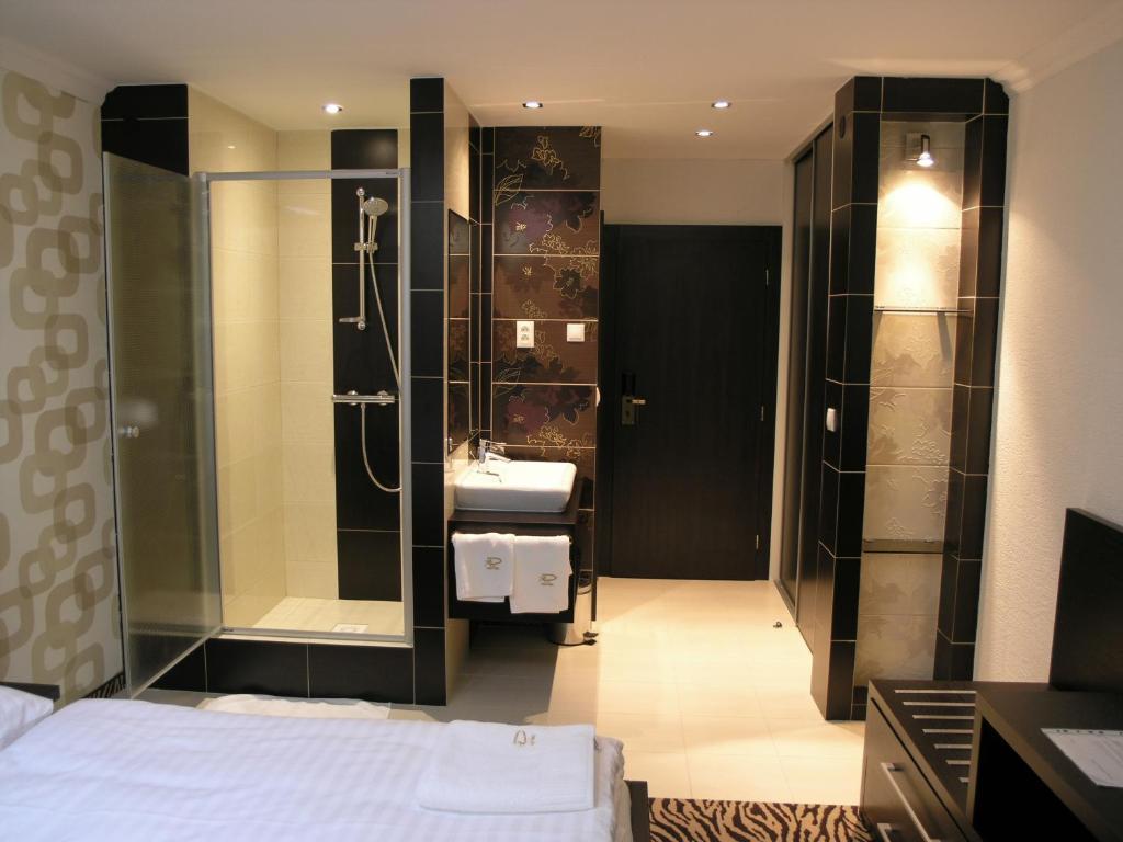 Hotel Druzba Michalovce Kamer foto